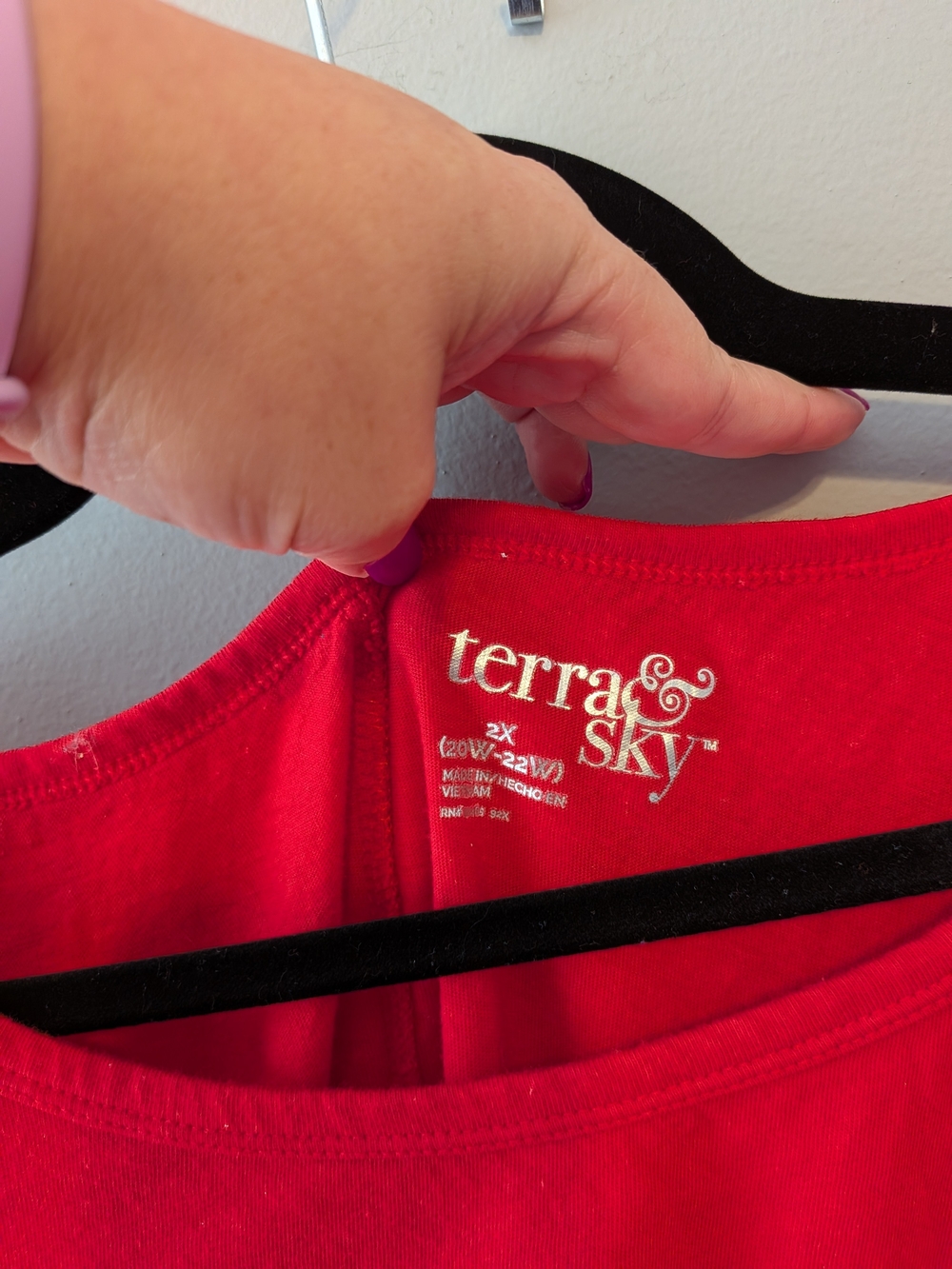 Terra & Sky Red Short Sleeve Tee - Picture 2 of 8
